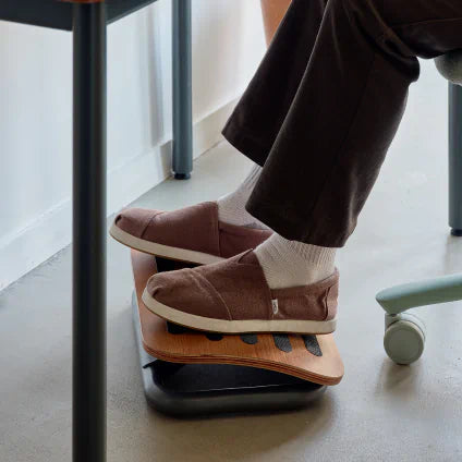 Color:Walnut;