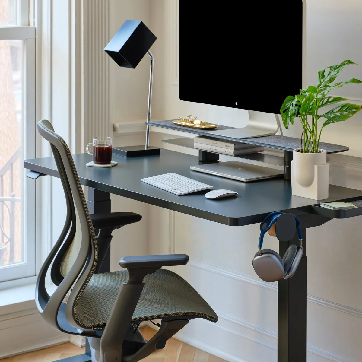 Top Color:Charcoal; Leg Color:Charcoal; Desk Size:58 inches x 27 inches;